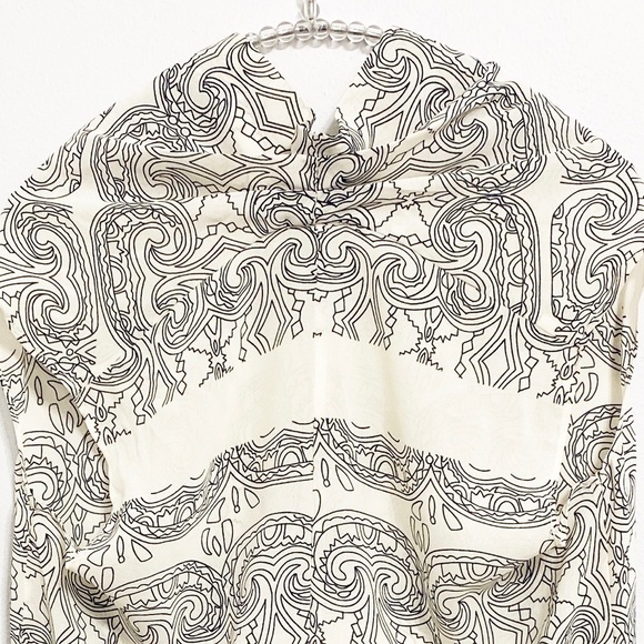 Cabi 3091 Scrollwork Top Size Xsmall - Picture 6 of 8